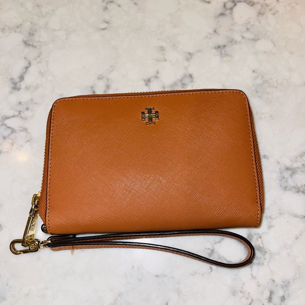 Tory Burch wallet